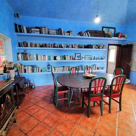Magnificent With Panoramic Views Dağ evi *